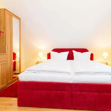 Reethaus بيت للعطل Koserow